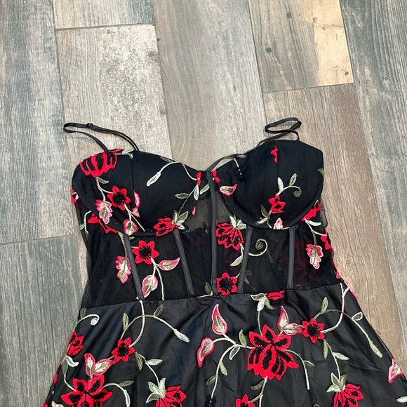 Windsor Katherine embroidered tulle ball gown Prom Corset Bustier Floral 11/12 - Picture 8 of 14